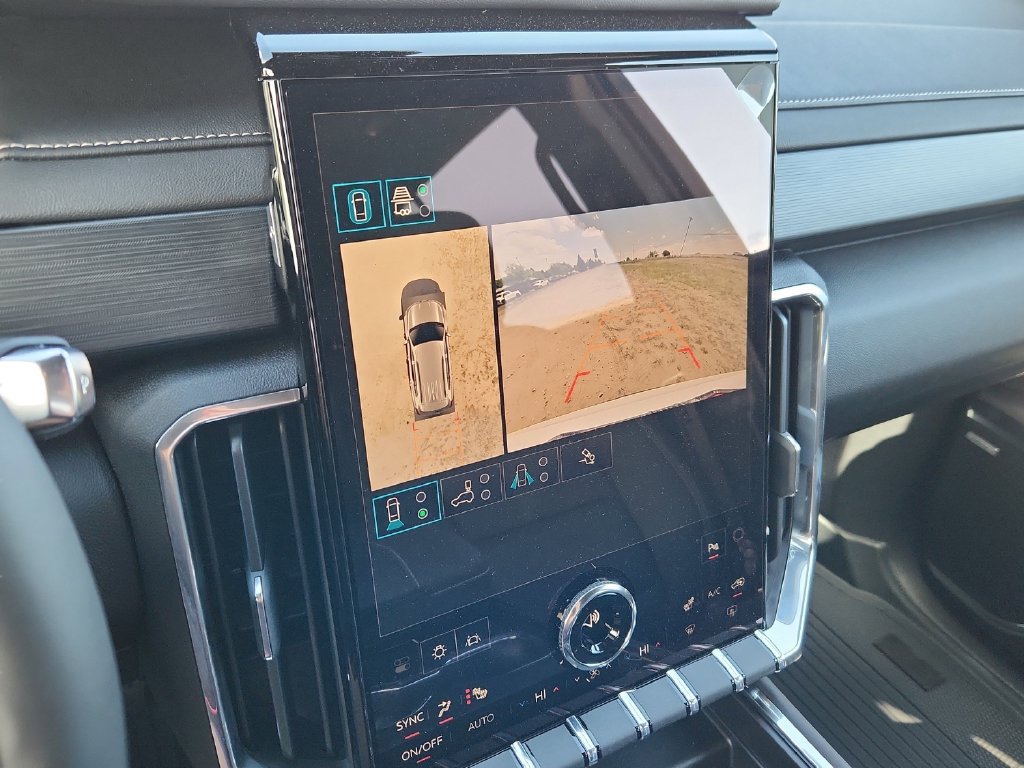 New 2026 Summit White GMC Elevation image 18