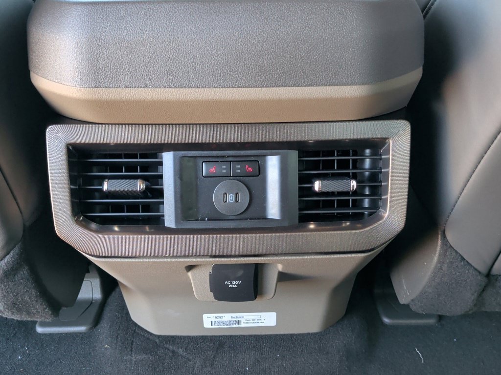New 2027 Star White Metallic Tri-Coat Ford F-250® Platinum® image 42