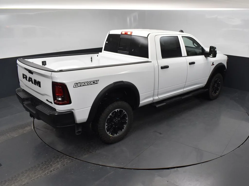 New 2026 Bright White Clearcoat RAM Tradesman image 34