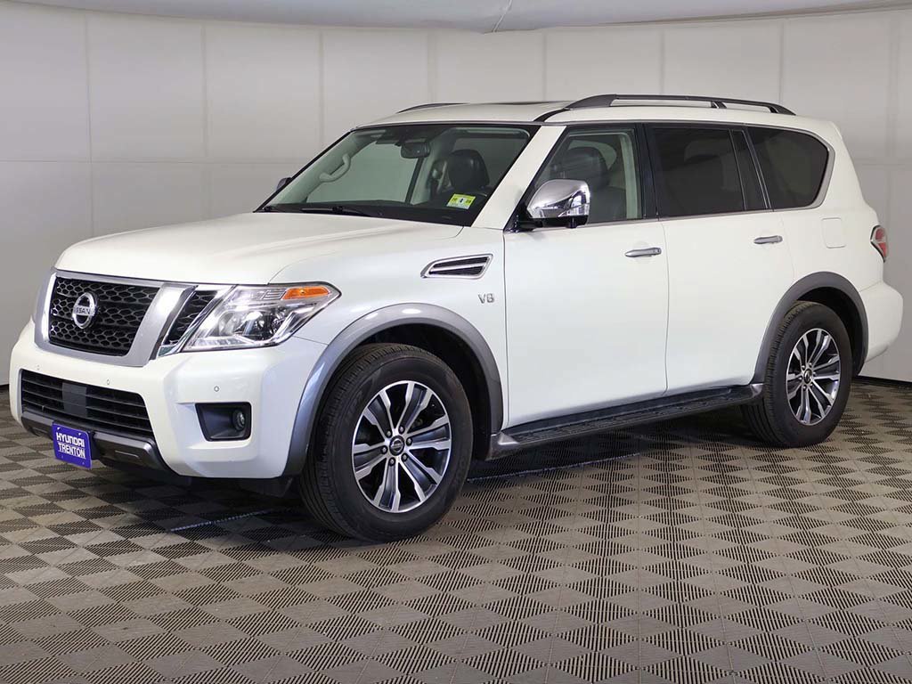 Used 2019 White Nissan SL image 10