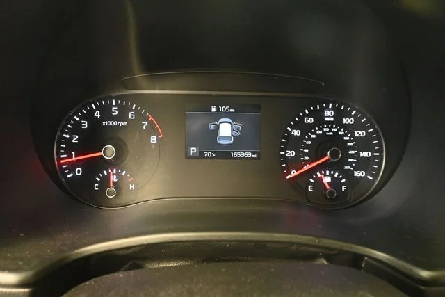 Used 2020 Silver Kia LX image 22