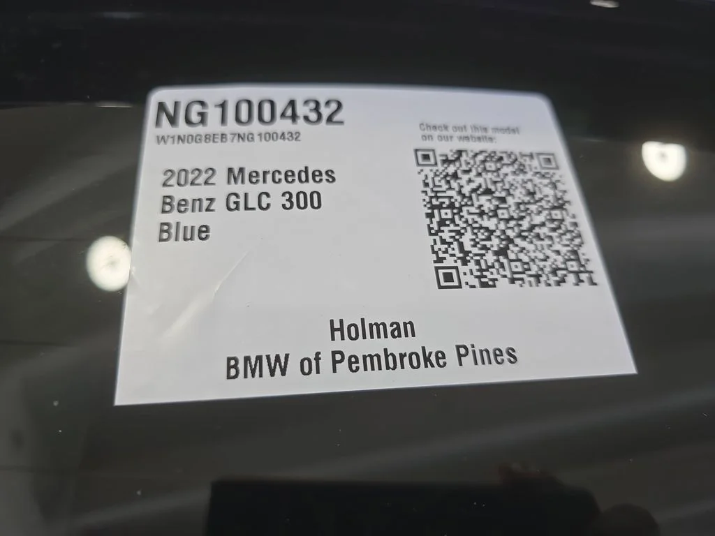 Used 2022 Lunar Blue Metallic Mercedes-Benz GLC 300 image 31