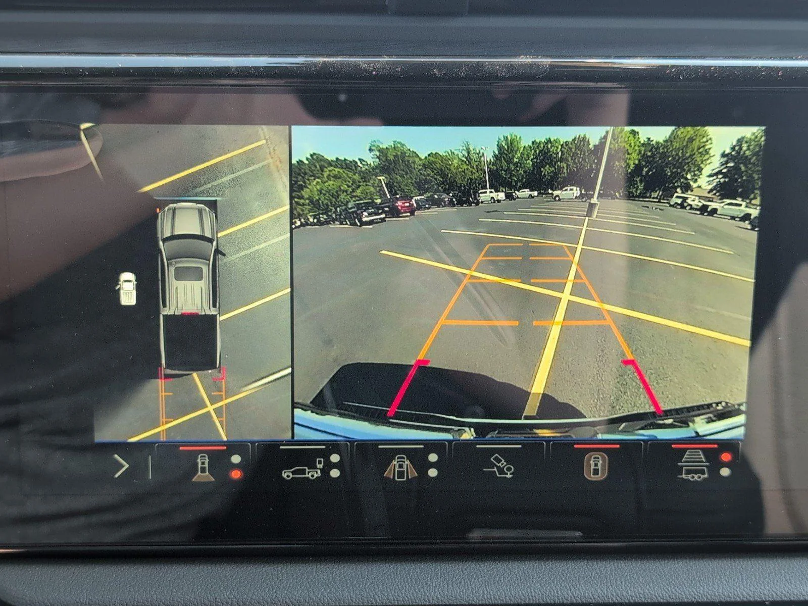 New 2026 Summit White GMC AT4 image 23