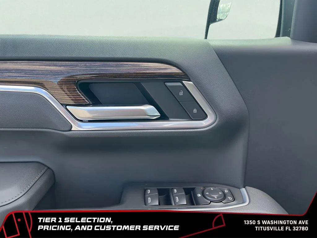 New 2026 Summit White GMC Elevation image 21