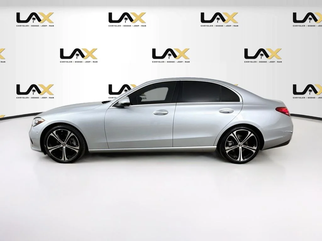 Used 2022 Silver Mercedes-Benz C 300 image 4