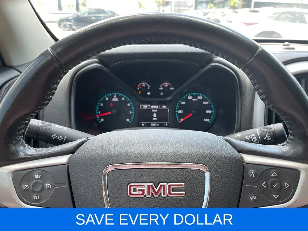 Used 2021 Red GMC Elevation image 6