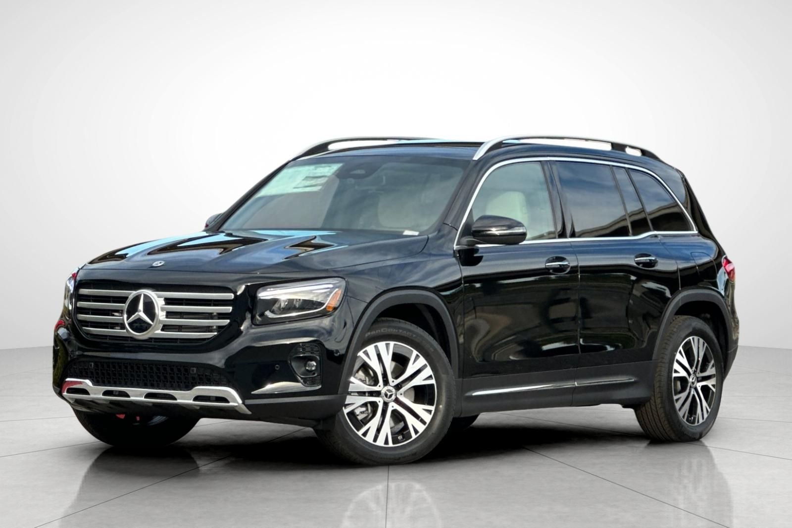 Courtesy Vehicle 2026 GLB 250 SUV