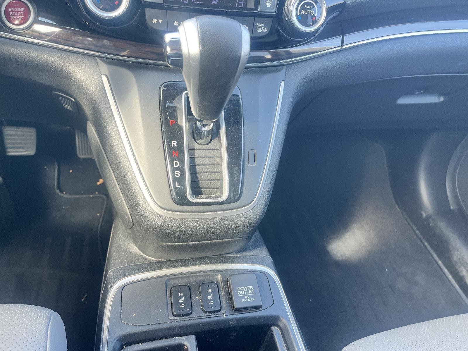 Used 2015  Honda EX-L image 31