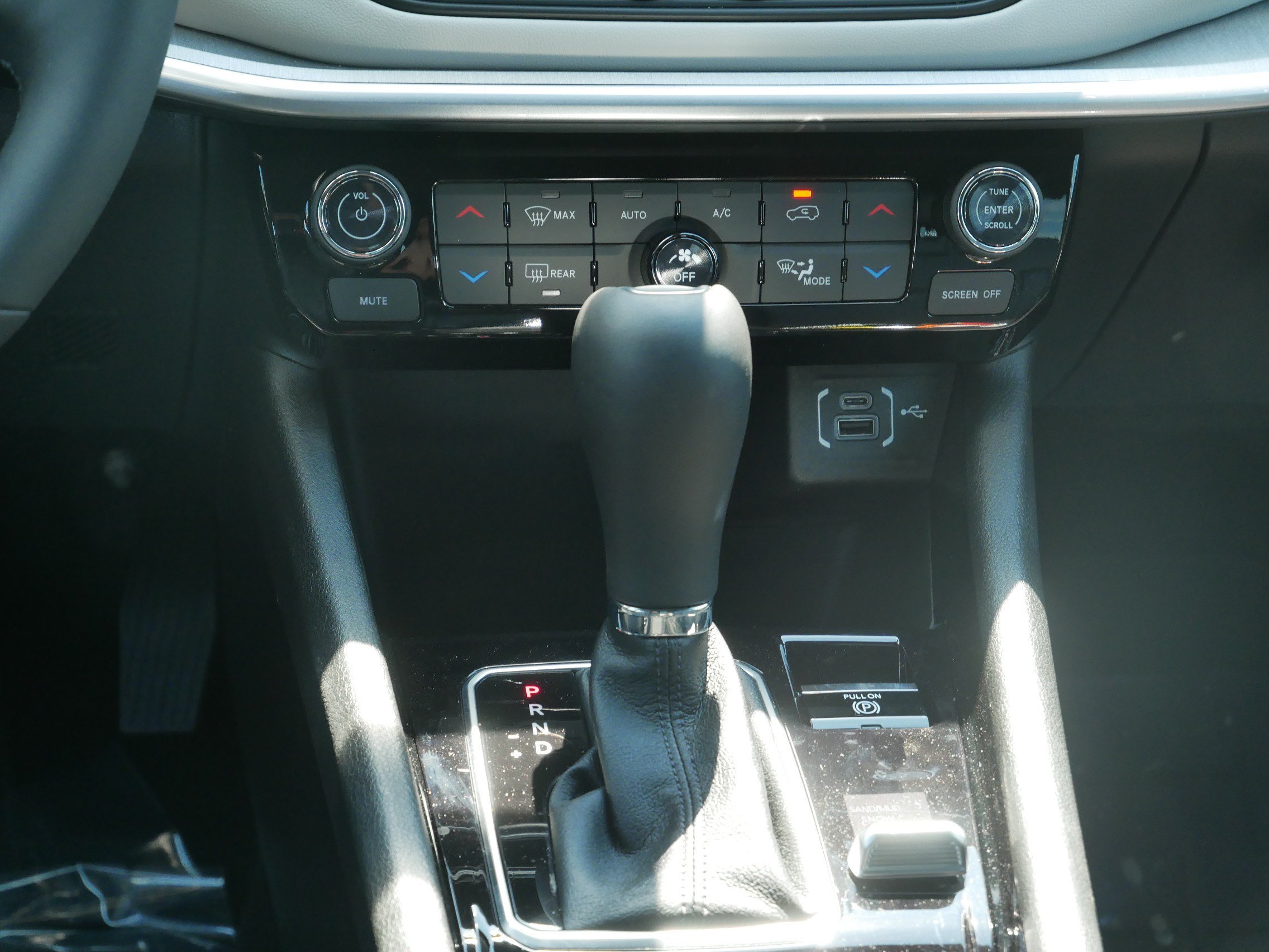 New 2026 Bright White Clearcoat Jeep Limited image 15