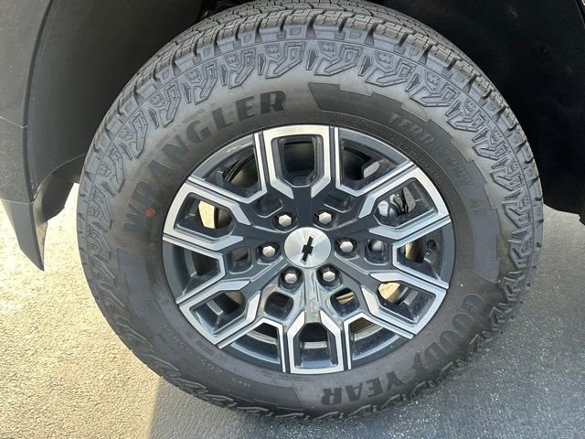 2026 Chevrolet Colorado Z71 - Photo 36