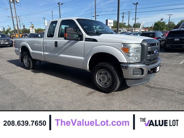 Used 2015 White Ford XL image 2
