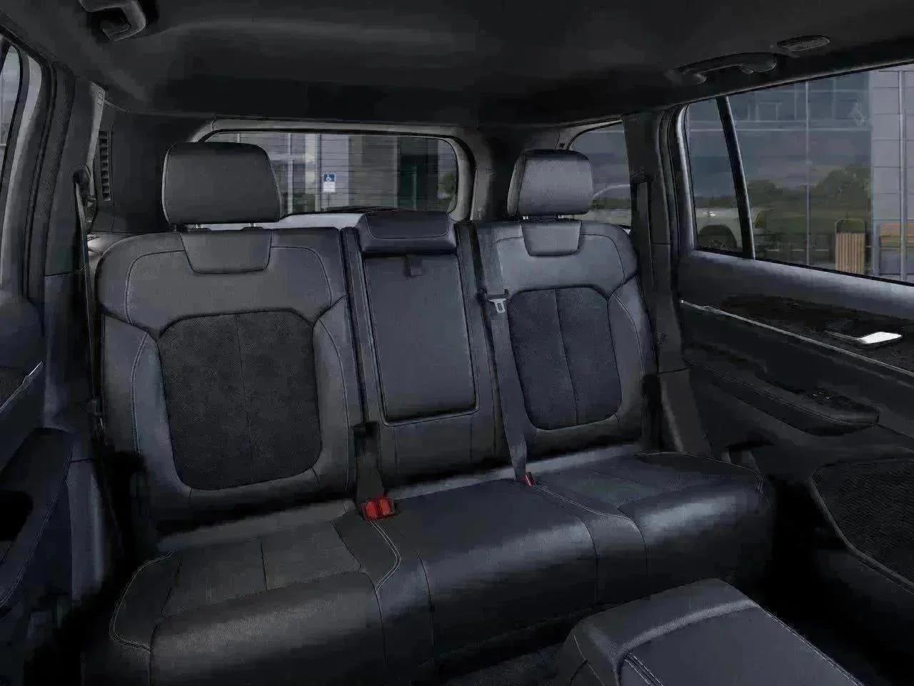 New 2026 Bright White Clearcoat Jeep Laredo image 41
