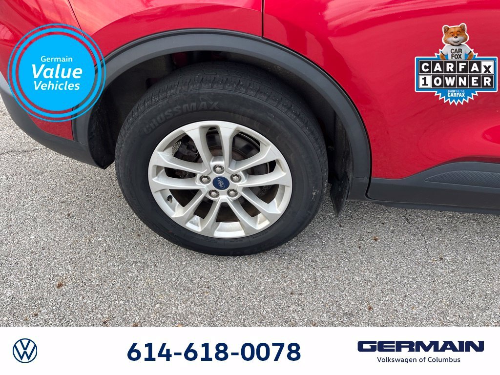 Used 2020 Red Metallic Ford SE image 11