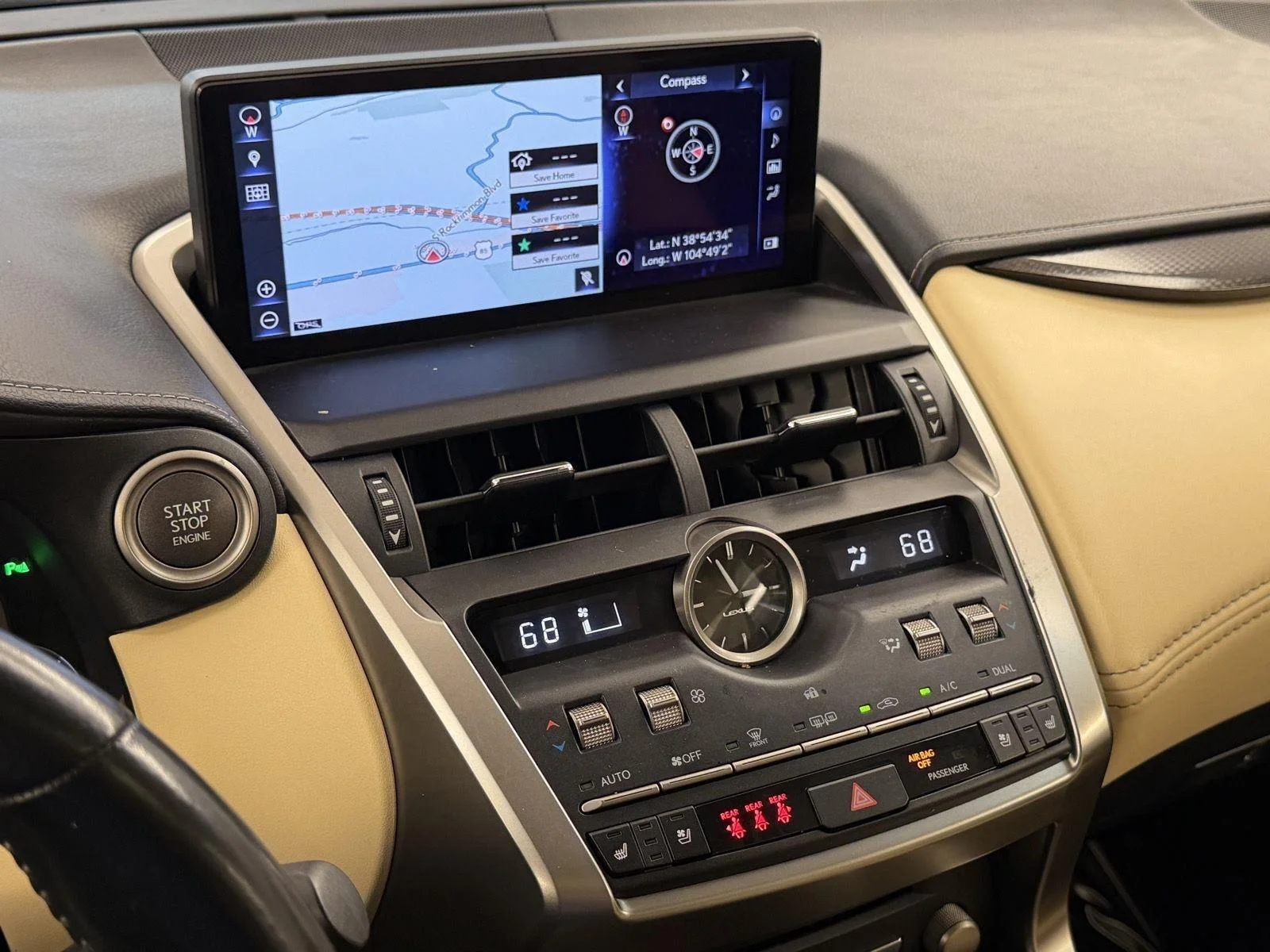 Used 2019  Lexus 300 image 4