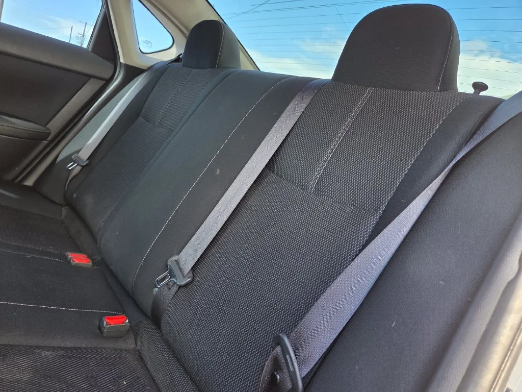 Used 2017 Silver Nissan S image 22