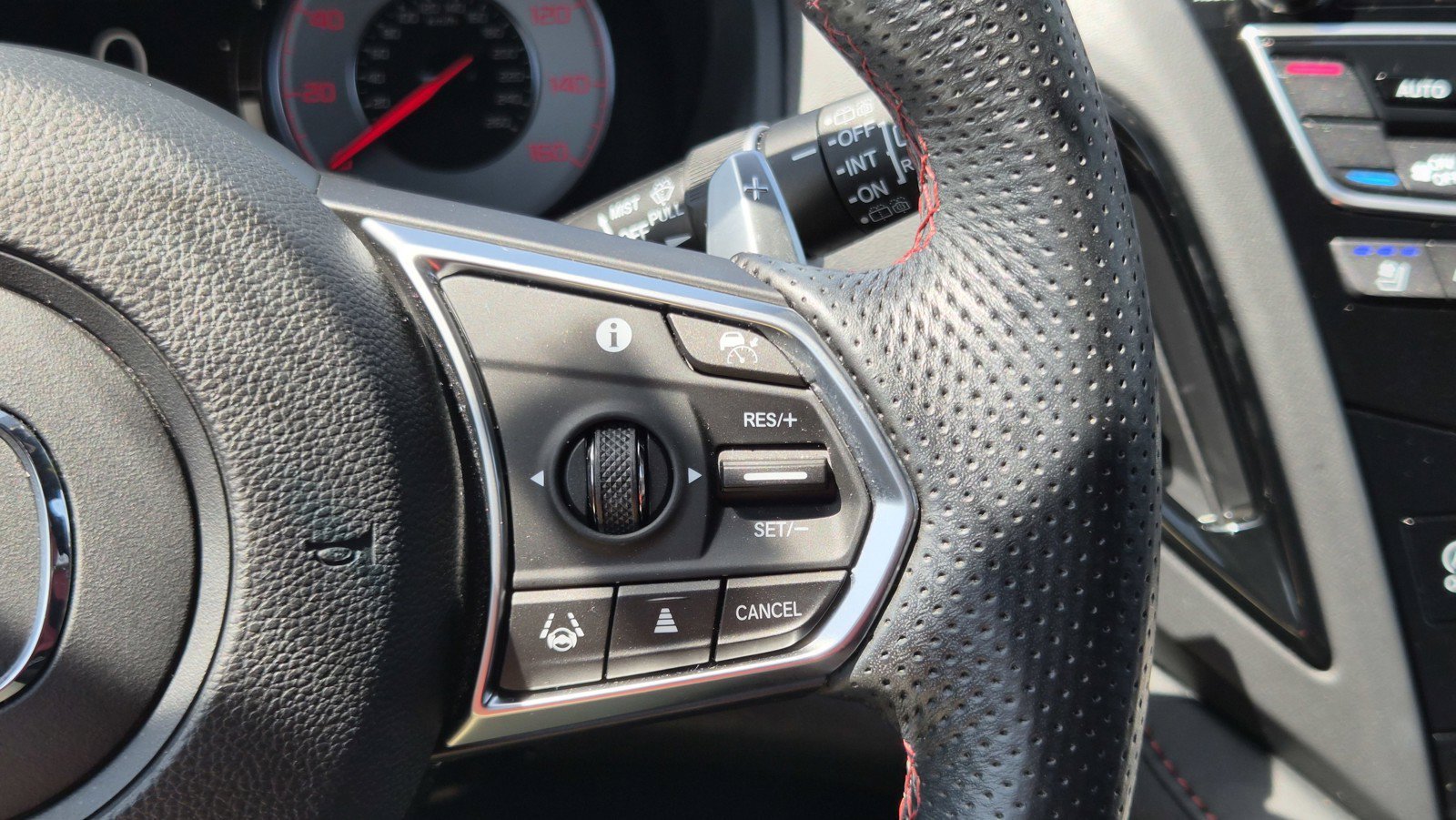 Used 2024 White Acura w/A-Spec Package image 26