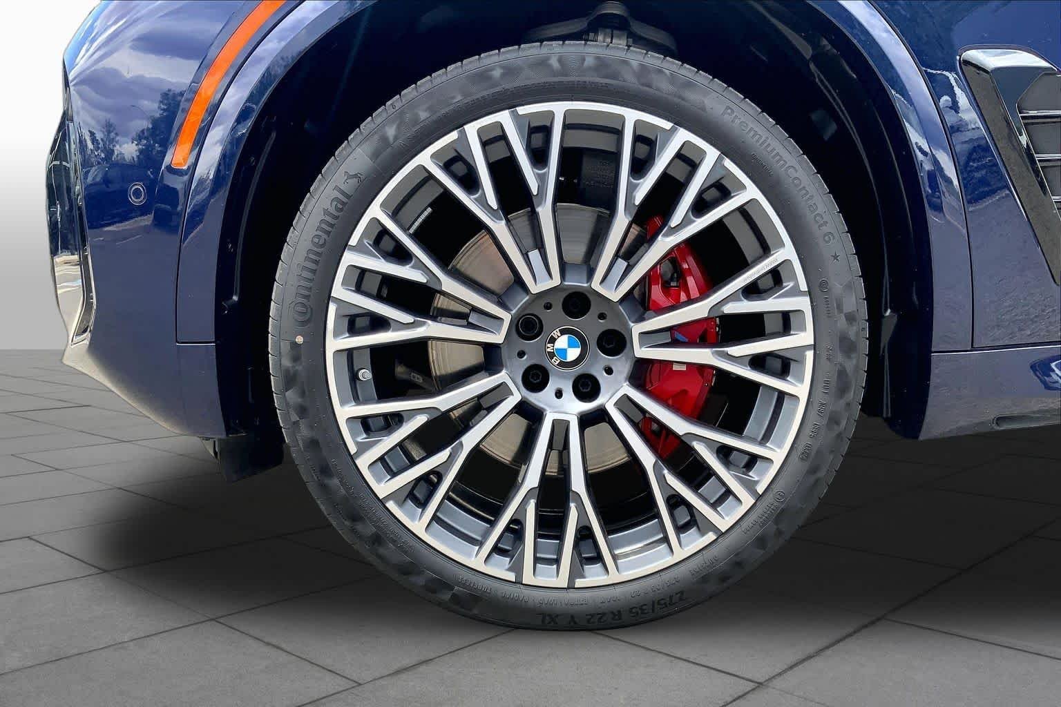 Used 2024 Tanzanite Blue II Metallic BMW xDrive40i image 10