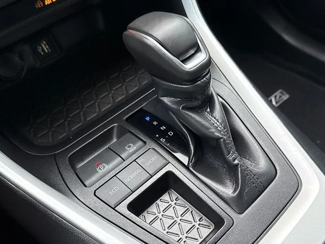Used 2024 Gray Toyota XLE Premium image 26