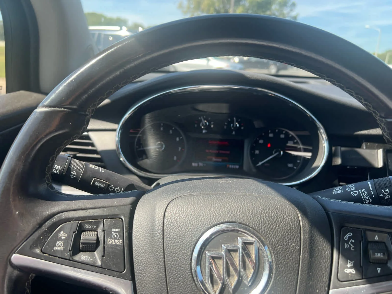 Used 2021 Summit White Buick Preferred image 11