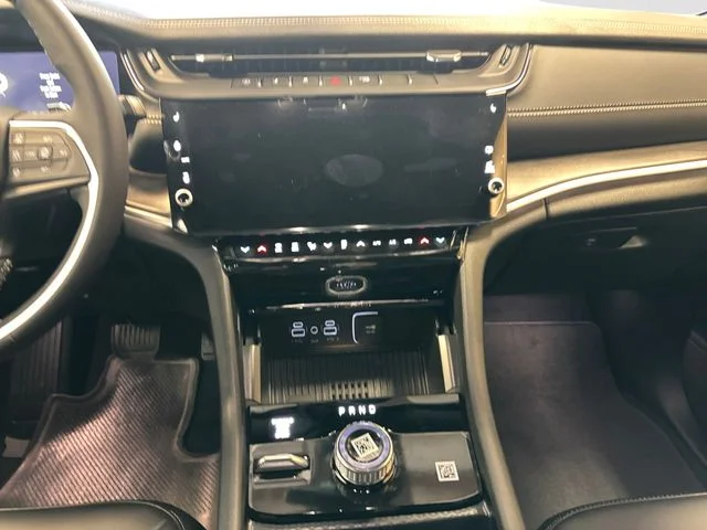 New 2027 Blue Jeep Limited image 12