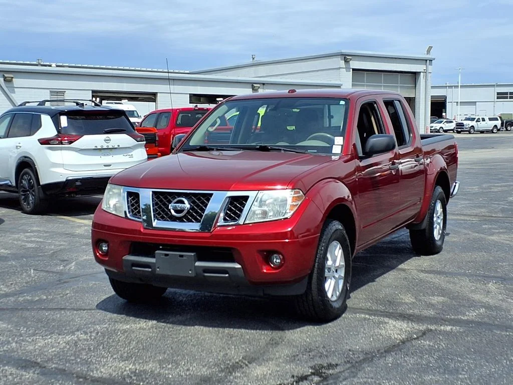Used 2017 Red Nissan SV image 2