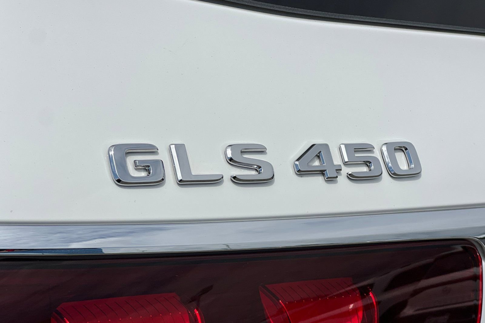 Used 2025 Polar White Mercedes-Benz 450 image 12