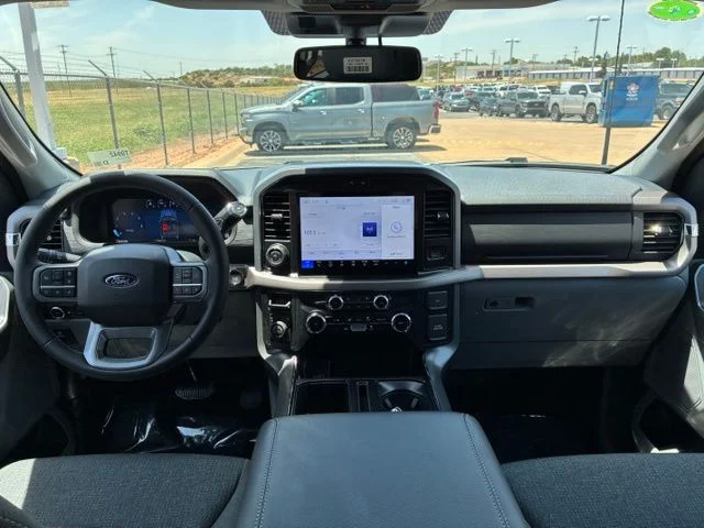 New 2026 Carbonized Gray Metallic Ford XLT image 10