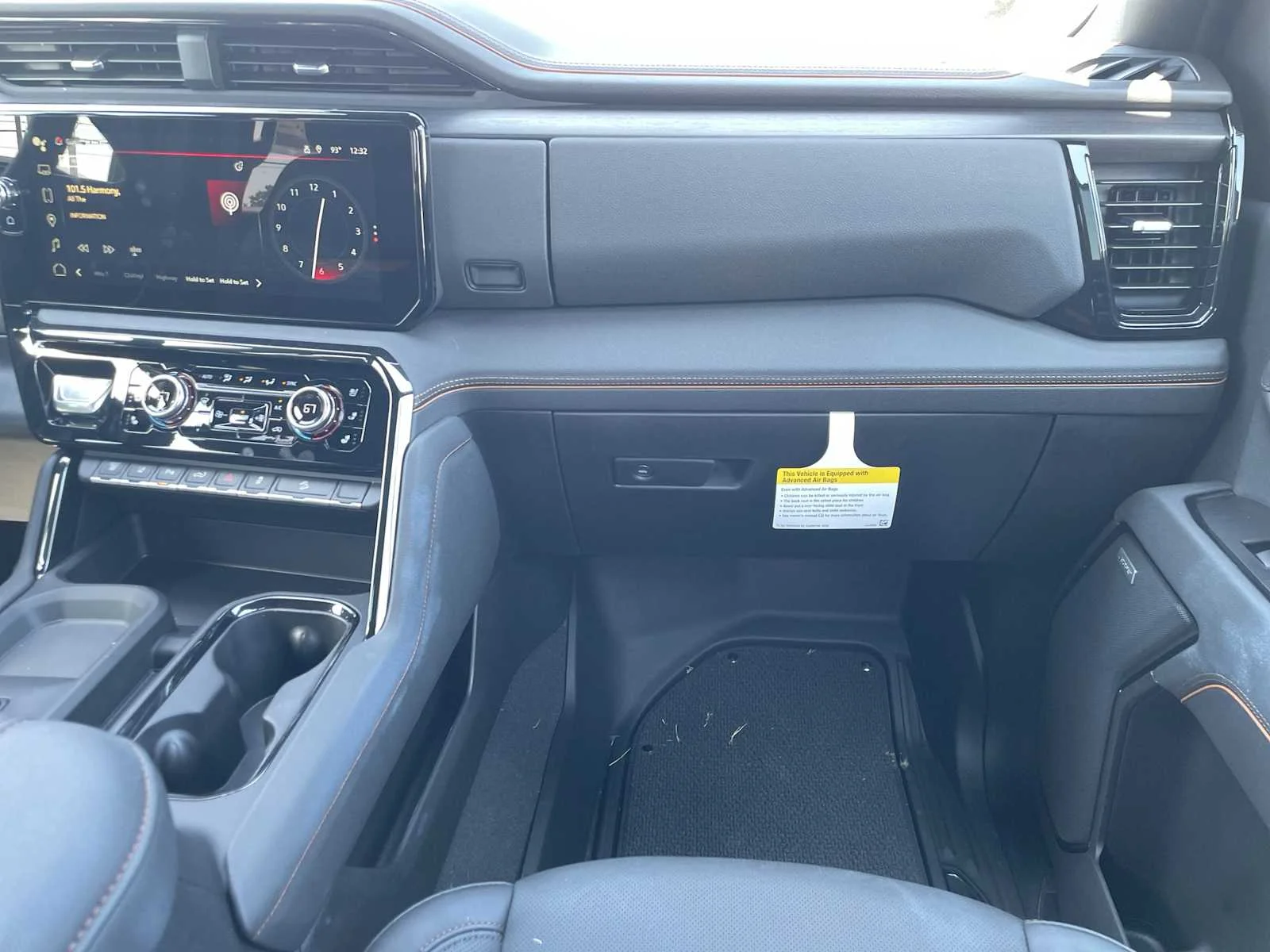 2026 GMC Sierra 2500HD AT4 - Photo 31