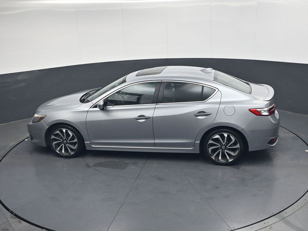 Used 2018 Silver Metallic Acura Special Edition image 19