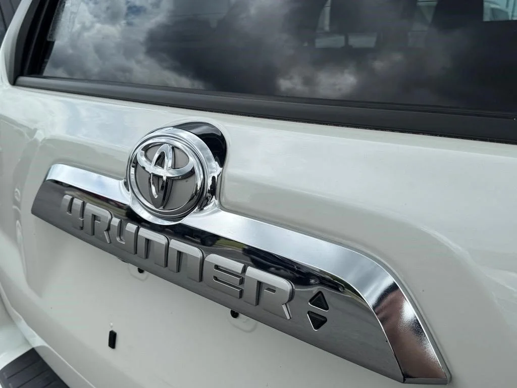 Used 2022 Blizzard Pearl Toyota Limited image 24