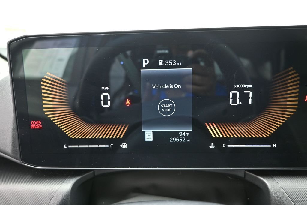 Used 2025 Gray Kia LXS image 19