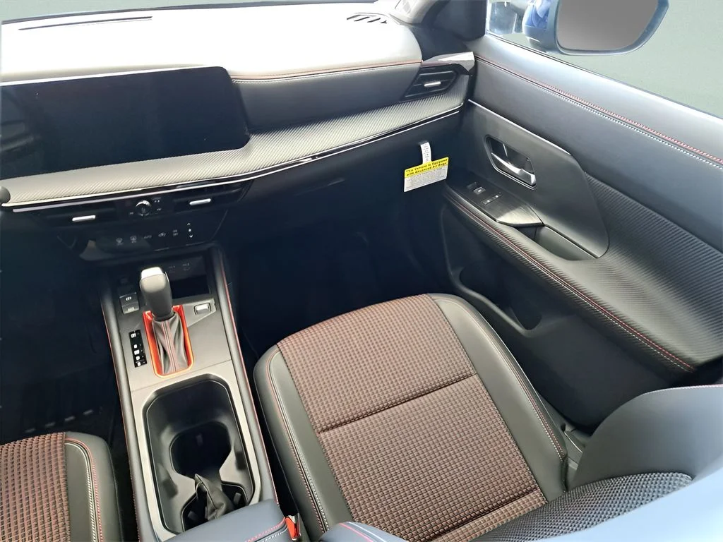Used 2025 Blue Nissan SR image 15