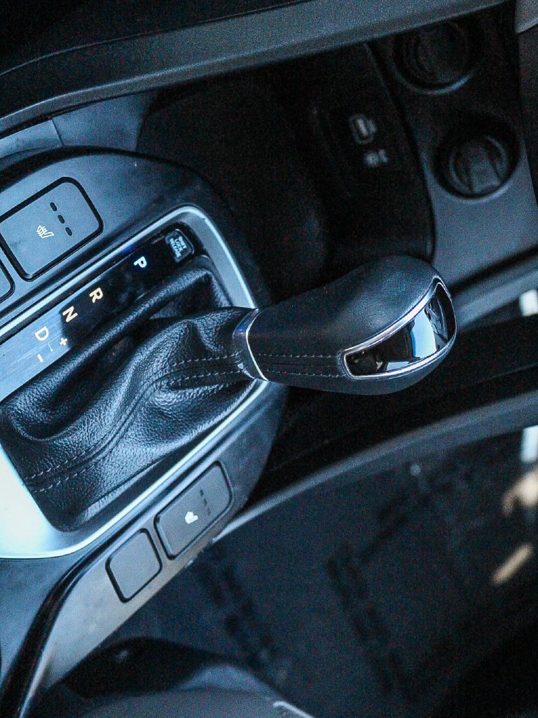 Used 2017 Black Hyundai 2.4 Base image 23