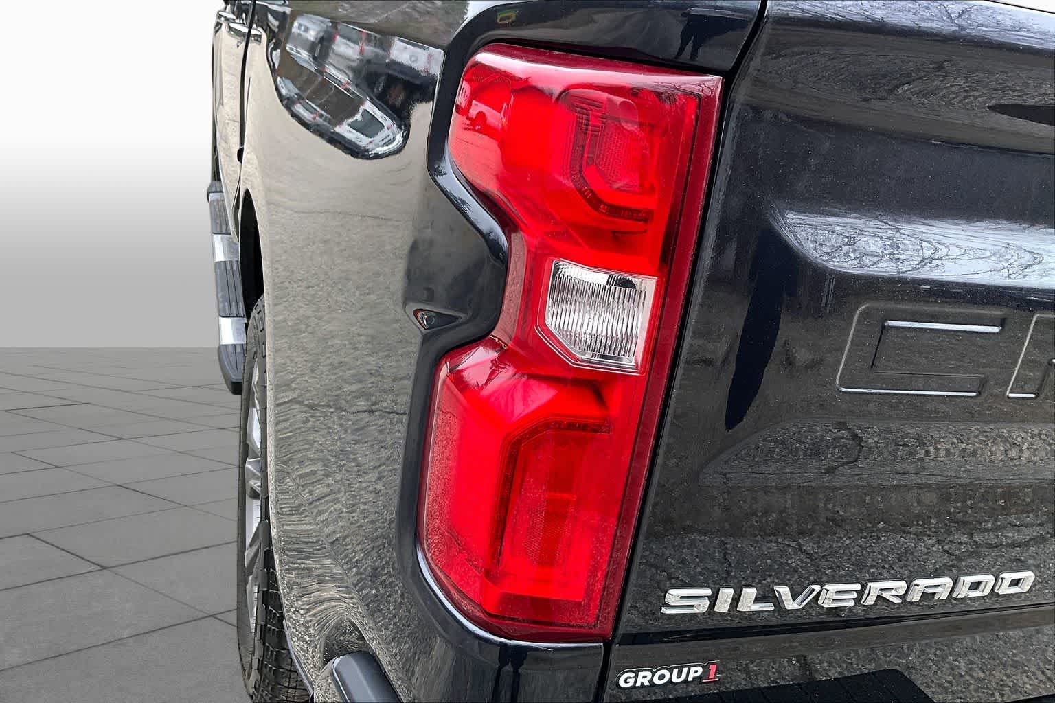 Used 2023 Dark Ash Metallic Chevrolet High Country image 28