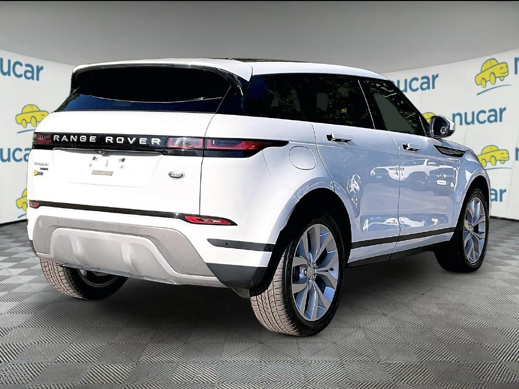 Used 2020 White Land Rover SE image 6