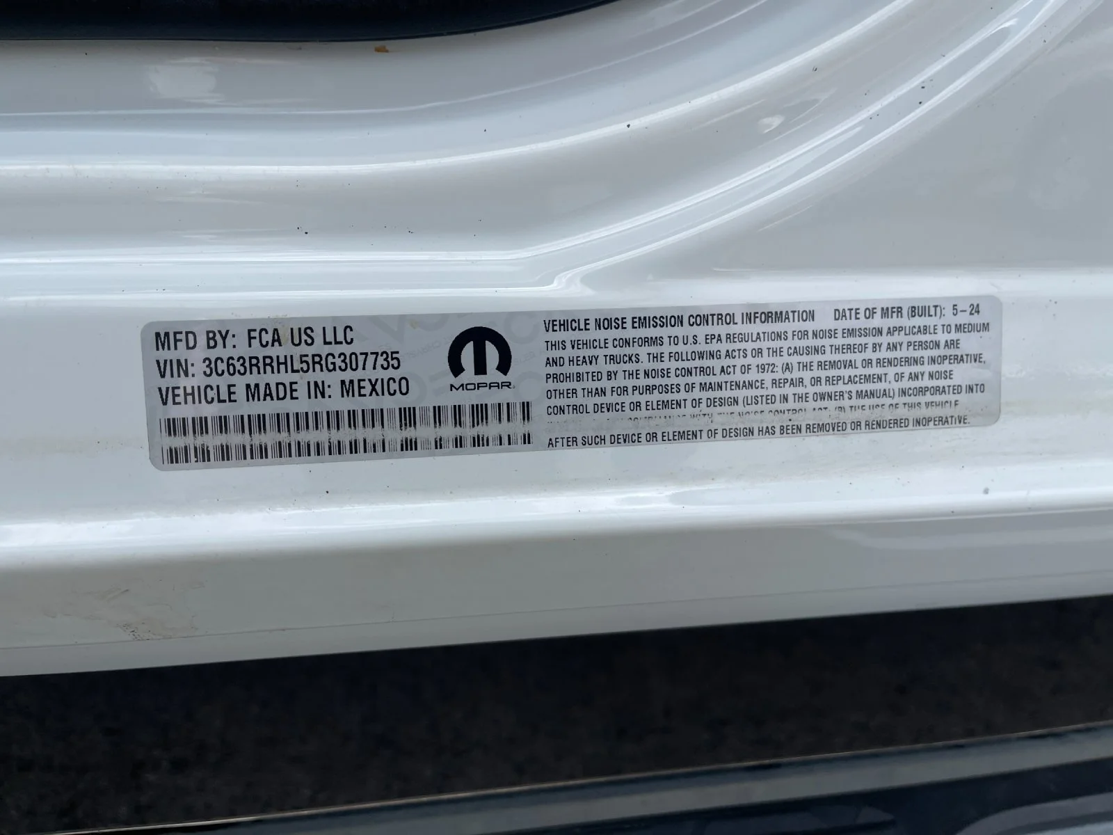 Used 2024 White Ram Big Horn image 31