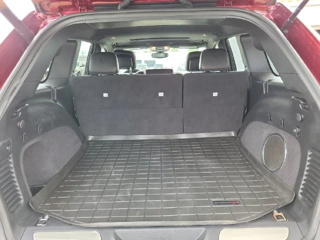 Used 2020 Red Jeep Trailhawk image 7