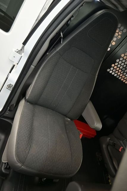 2024 Chevrolet Express Cargo Work Van - Photo 13