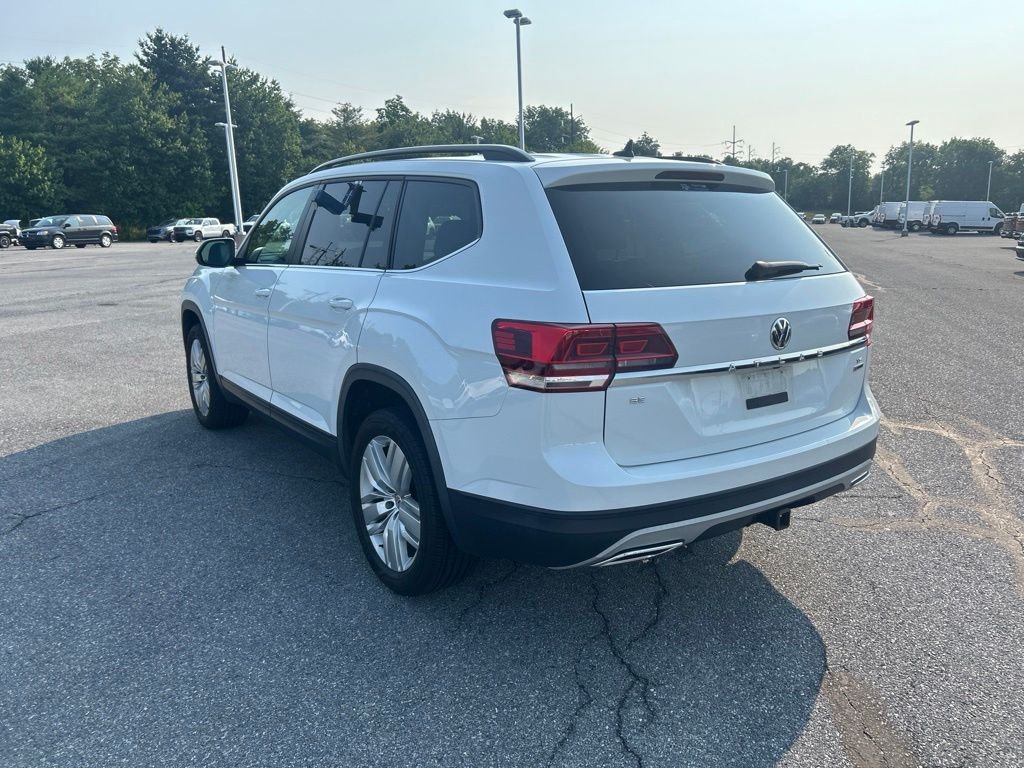 Used 2020 White Volkswagen 3.6L V6 SE image 8