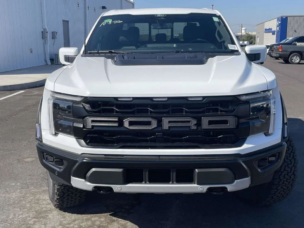 New 2026 White Ford Raptor image 8