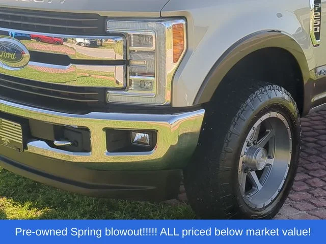 Used 2017  Ford King Ranch image 17
