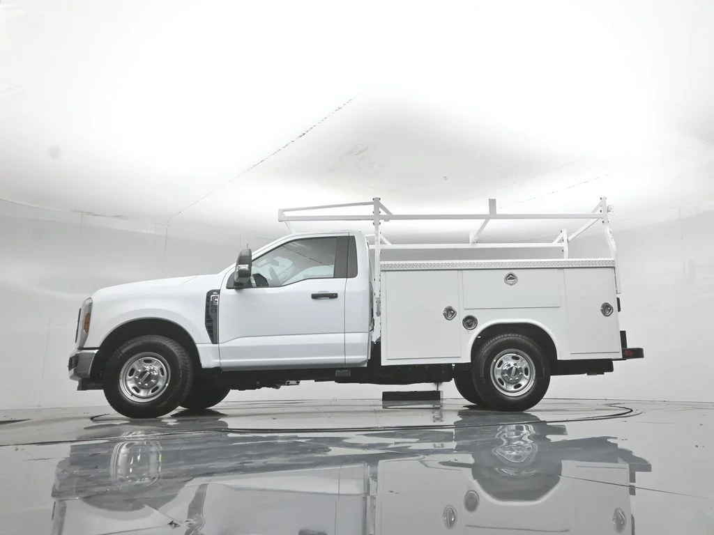 New 2026 White Ford XL image 7