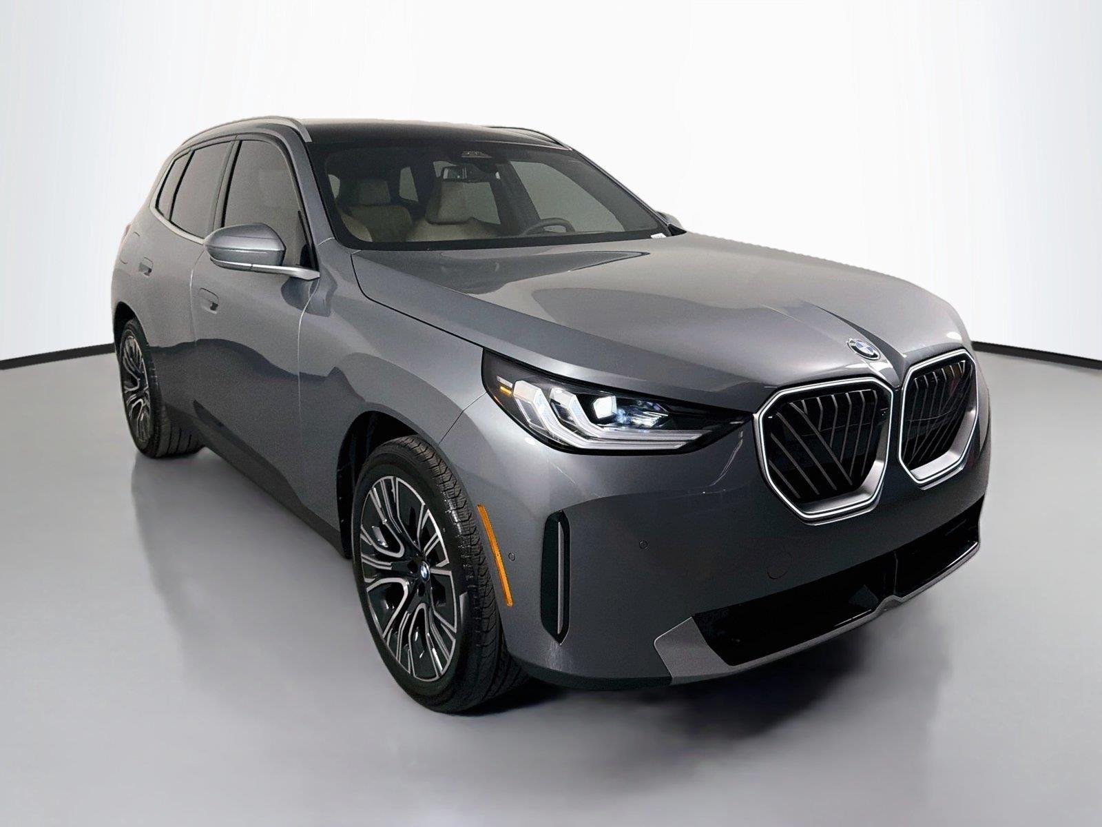 New 2026 Skyscraper Grey Metallic BMW 30 xDrive image 3