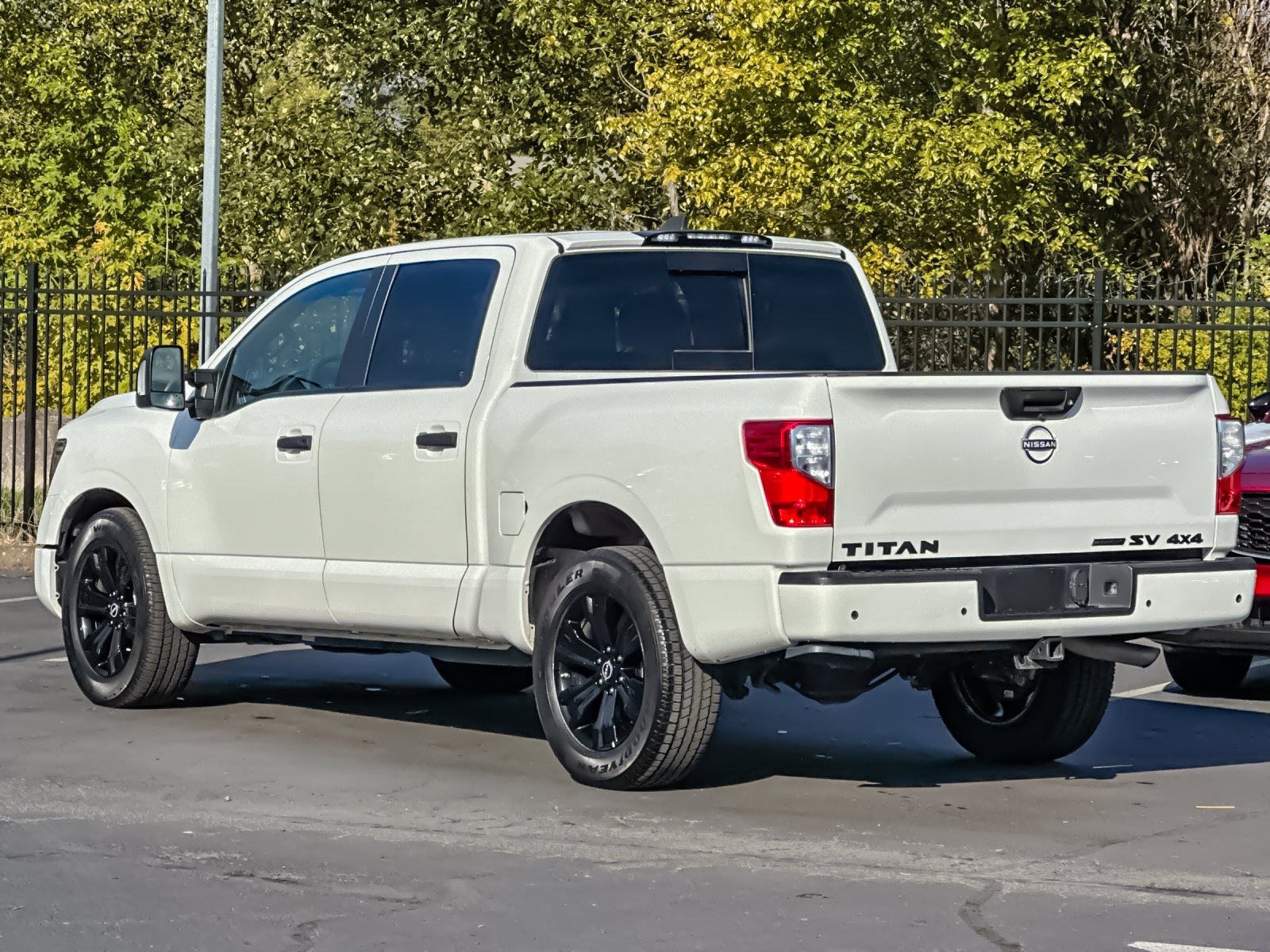 Used 2023 White Nissan SV image 5