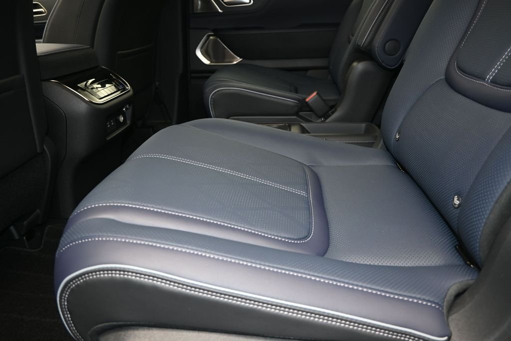 2026 INFINITI QX80 Sport - Photo 16