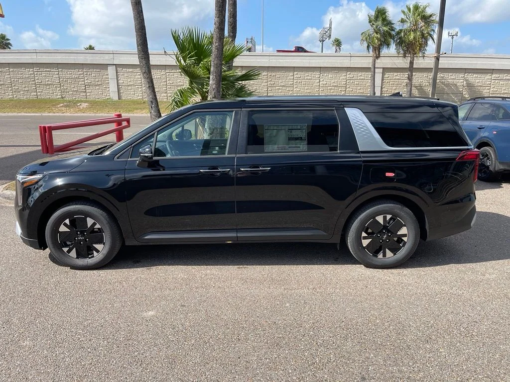 New 2026 Blue Kia LXS image 4