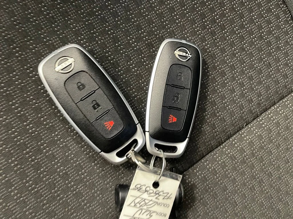 Used 2026 Gray Nissan S image 18