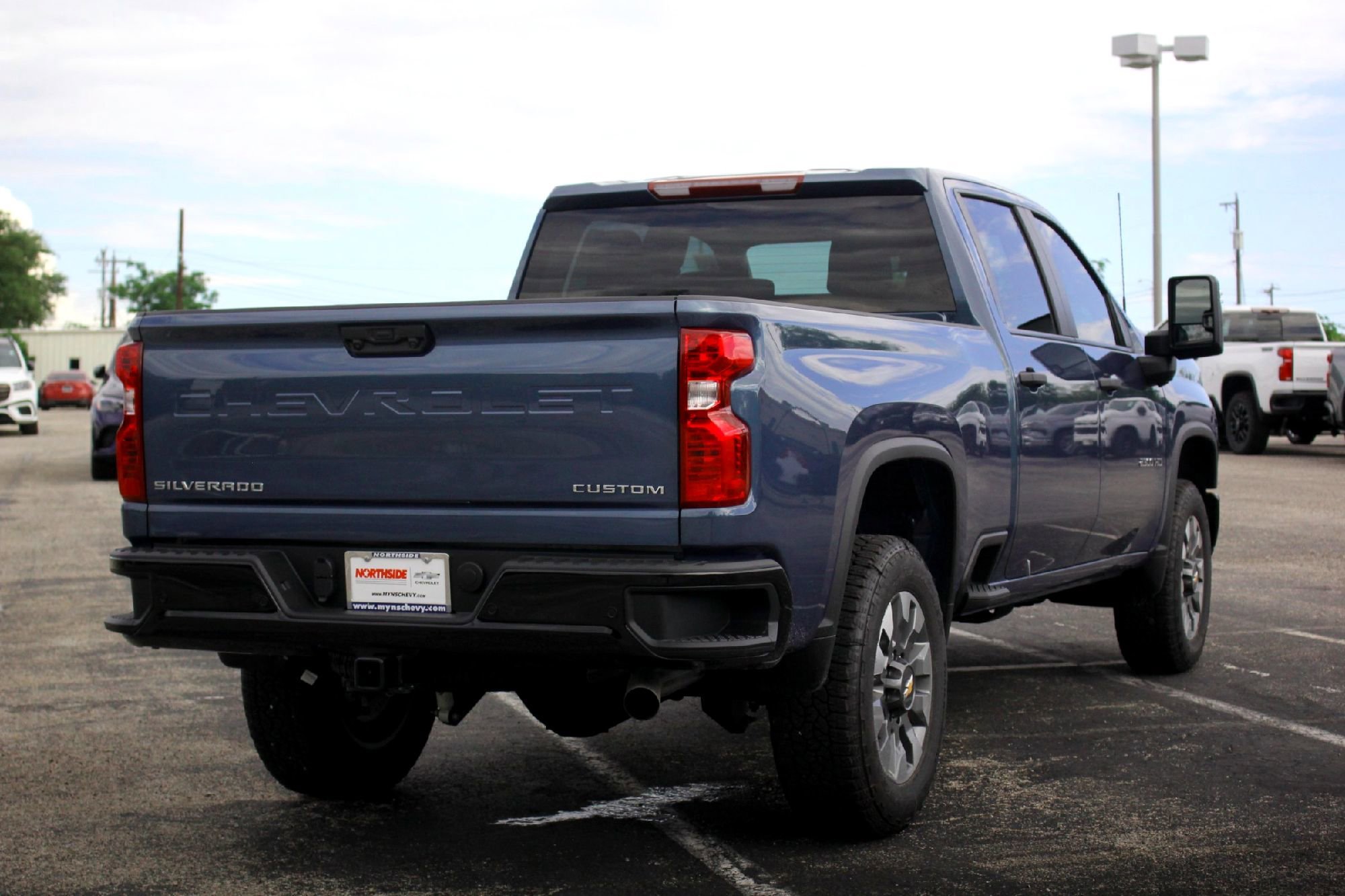 2026 Chevrolet Silverado 2500 HD Custom - Photo 5