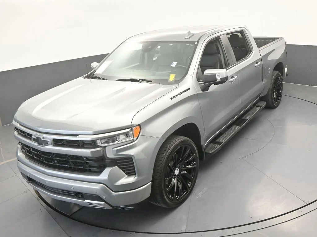 2025 Chevrolet Silverado 1500 LTZ - Photo 63