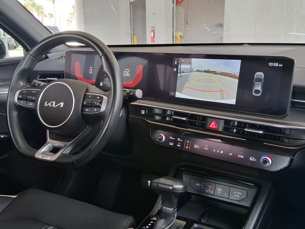 Used 2025 White Kia GT-Line image 16